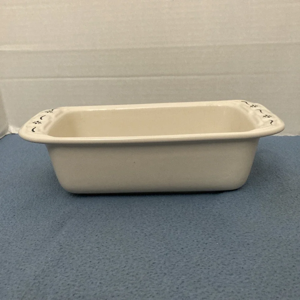 Longaberger Pottery Woven Traditions Blue 1.5 Quart Loaf Pan -8.5